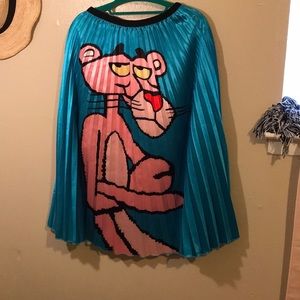 Graphic Pleaded Skirt